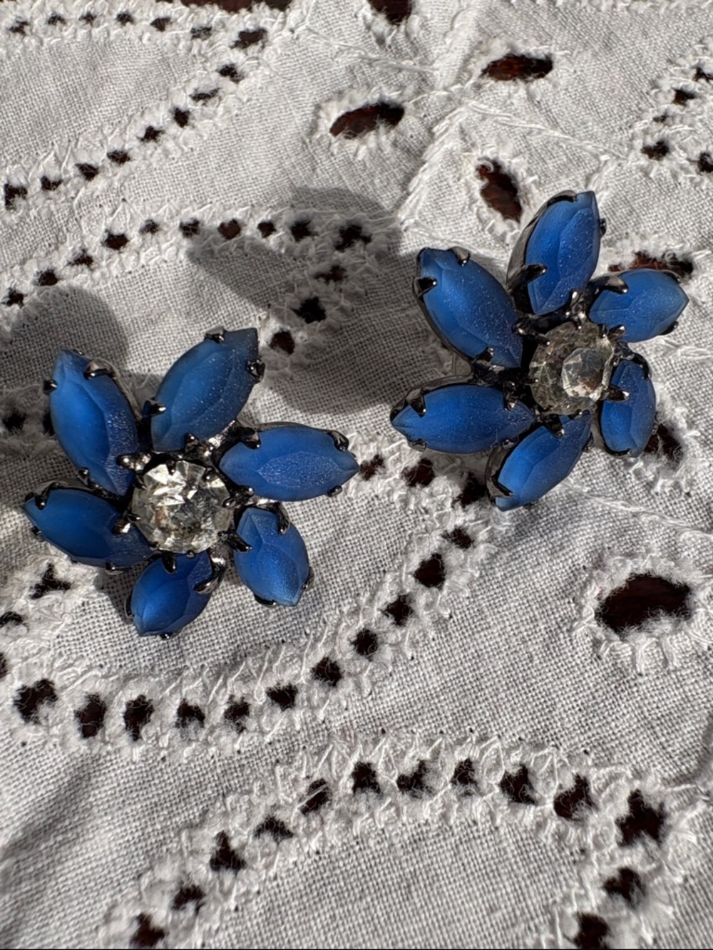 Vintage Blue Flower Crystal Cluster Earrings - Unbranded